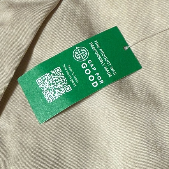 GAP Women’s Size 4 5″ SoftSuit Short Flat Front Khaki StoneTailored Cotton Blend - Picture 4 of 6